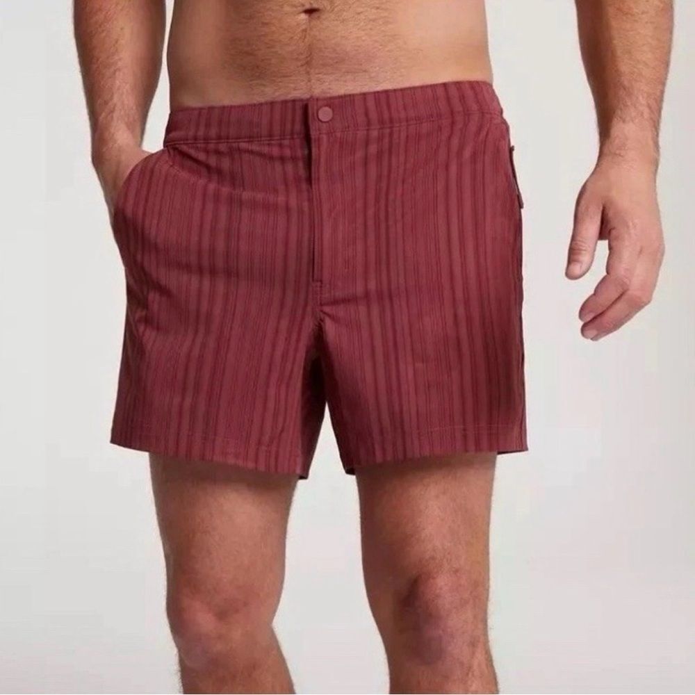 VRST | NEW 5” Resort Shorts Desert Rust Calm Stripe Print Men’s Size Small